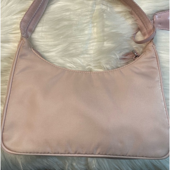 PRADA Re-Nylon Re-Edition 2000 mini bag- Pink - Picture 4 of 12